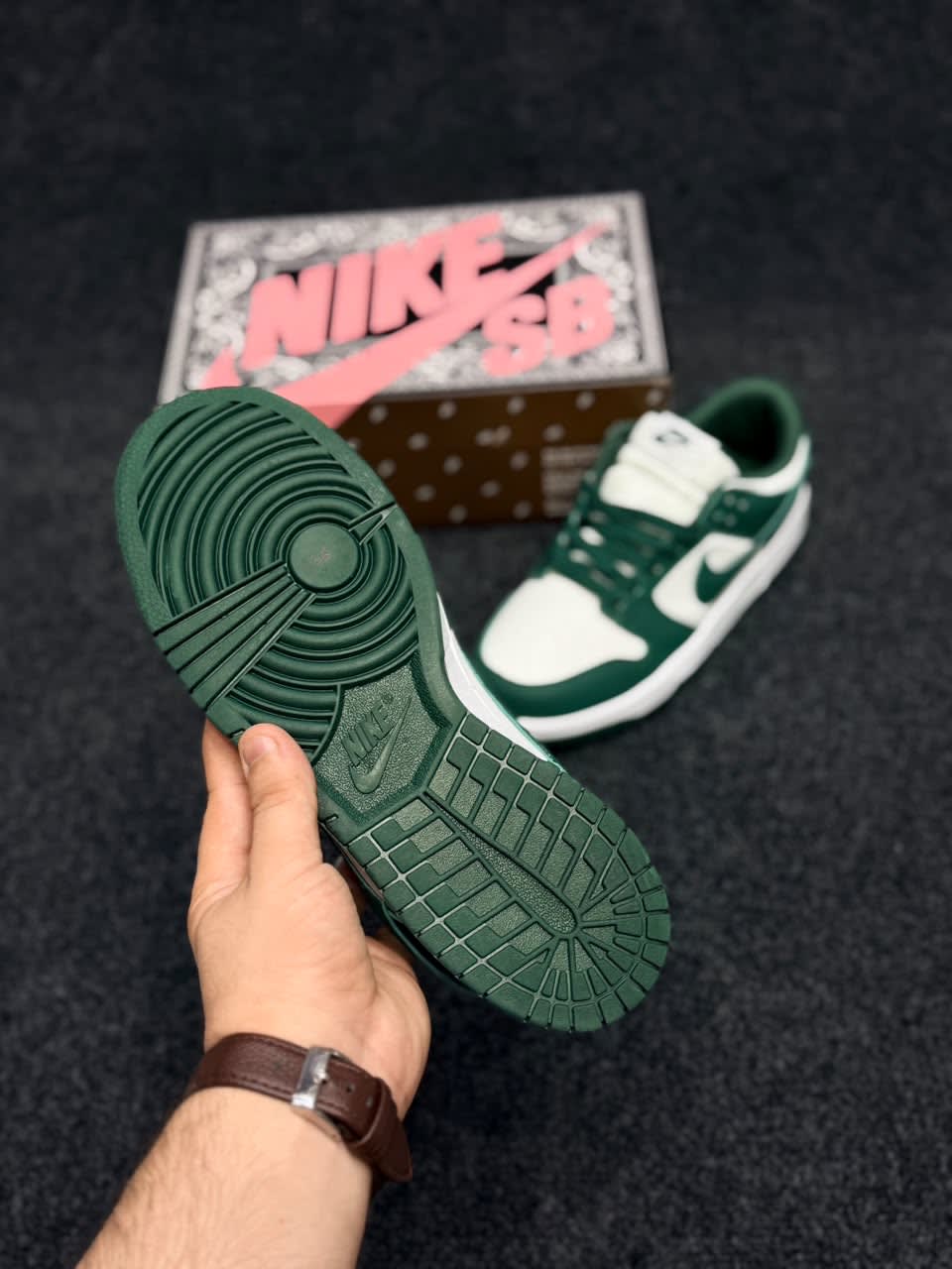 SB Dunk Panda
