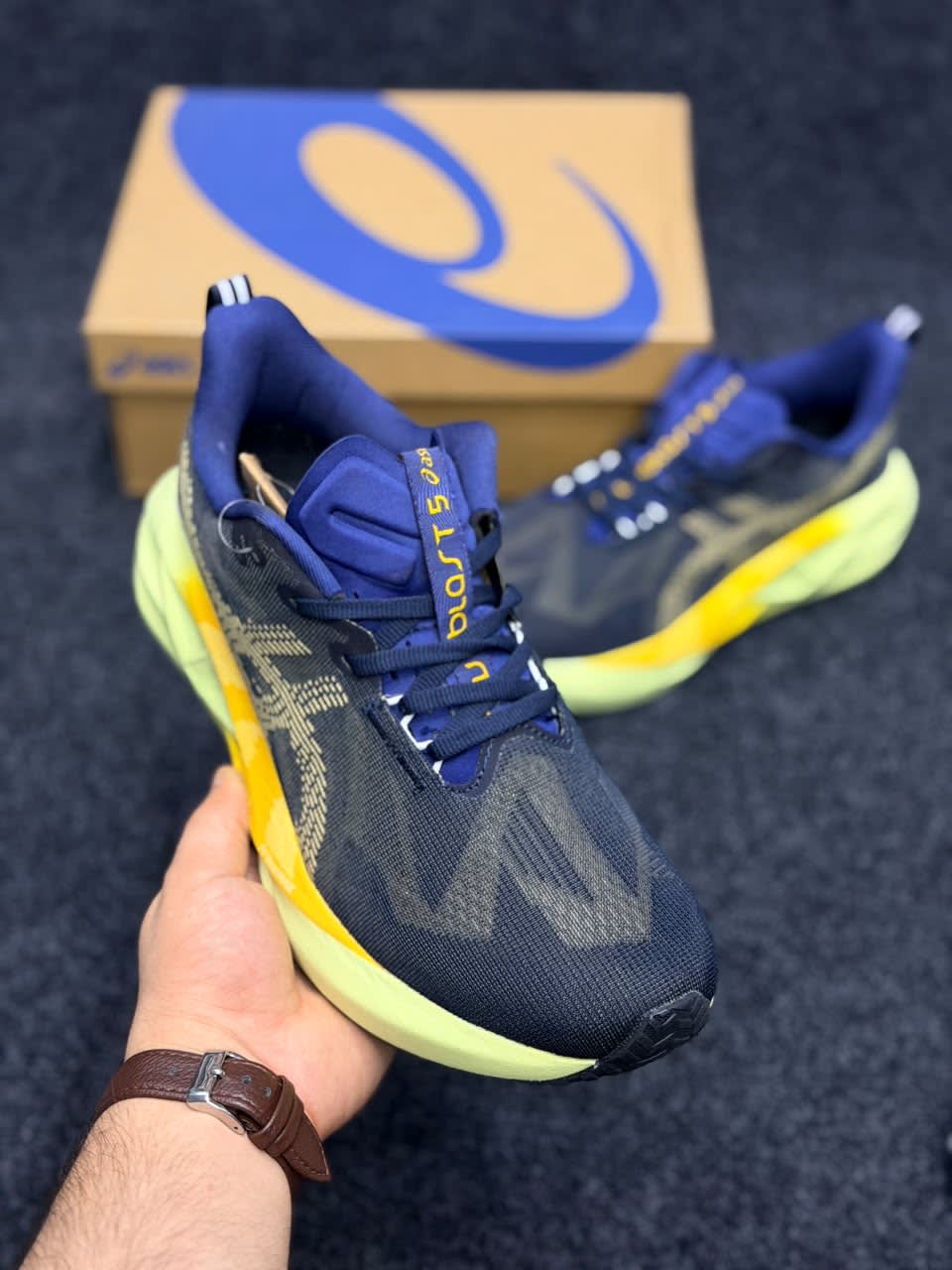 Asics Nova blast