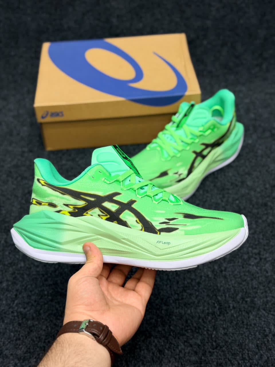 Asics Super blas