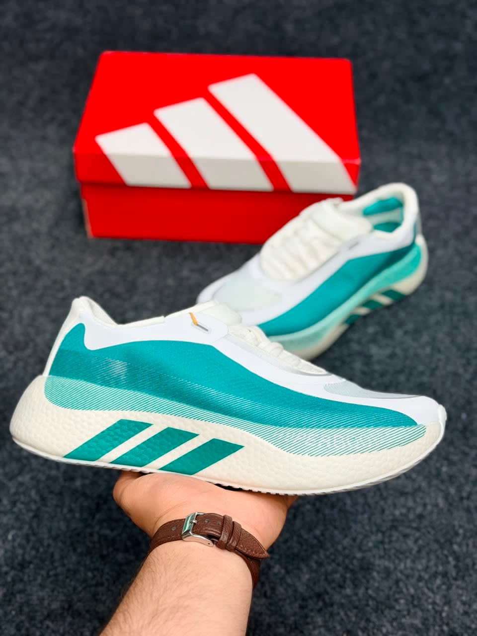 Hyperboost
